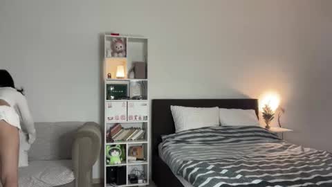 Snapshot of yourlittlesunrise_ chatting on 12-15-25, 05:23 yourlittlesunrise_ online show from 12-15-25, 05:23