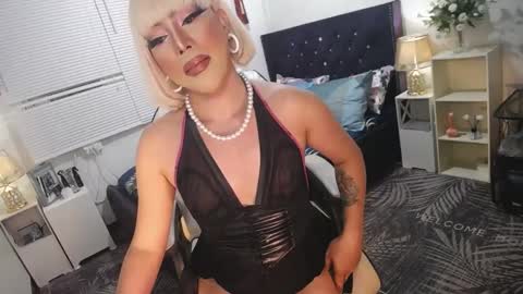 --               online show from 02-18-25, 09:43