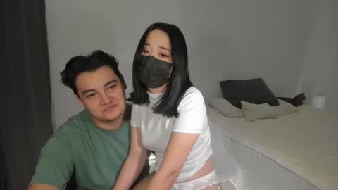 Snapshot of yourlovelyjenny chatting on 11-02-25, 02:19 AJ online show from 11-02-25, 02:19