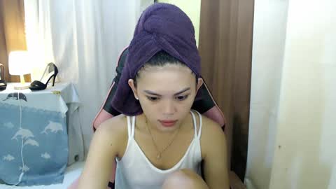 your lovely Dina online show from 02-18-25, 01:10