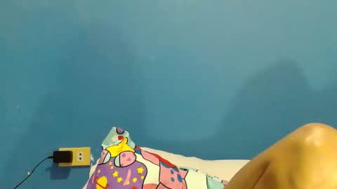 yourmorenagirl69 online show from 10-22-25, 05:41