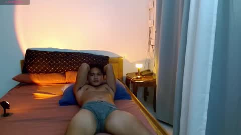 Sam 3 online show from 11-11-25, 03:56