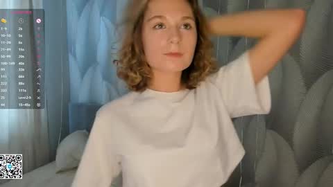 Snapshot of yourmuseee chatting on 02-20-26, 11:32 Sonya online show from 02-20-26, 11:32