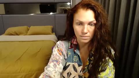 Snapshot of yourmysterycharm chatting on 01-21-25, 03:26 yourmysterycharm online show from 01-21-25, 03:26