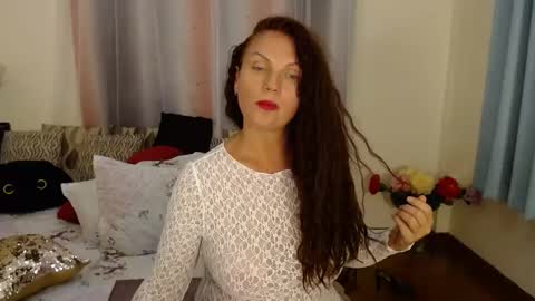 Snapshot of yourmysterycharm chatting on 02-21-25, 03:10 yourmysterycharm online show from 02-21-25, 03:10