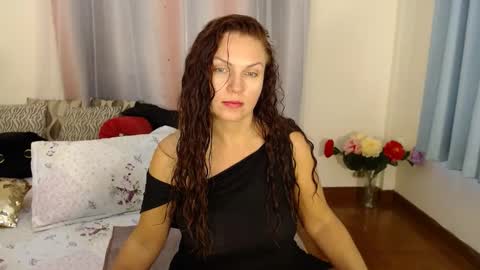 Snapshot of yourmysterycharm chatting on 02-25-25, 06:47 yourmysterycharm online show from 02-25-25, 06:47