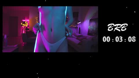 Snapshot of yourprettykate_ chatting on 12-20-24, 06:56 online show from 12-20-24, 06:56