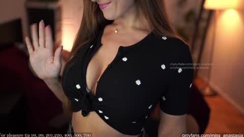 Snapshot of yours_anastasia chatting on 11-10-25, 09:47 Anastasia online show from 11-10-25, 09:47