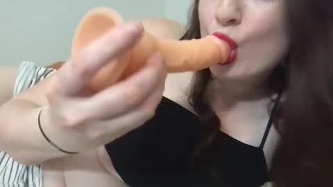 YoursTrulyBella online show from 03-11-26, 03:56