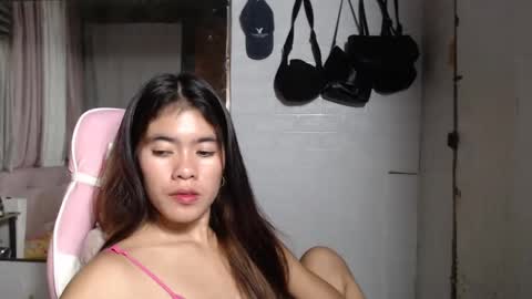 Snapshot of yoursweet_asian20 chatting on 12-20-24, 09:32 Maddie online show from 12-20-24, 09:32
