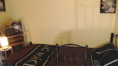 Snapshot of yoursweetangelxxx chatting on 09-09-25, 10:26 YourDreamgirl  online show from 09-09-25, 10:26