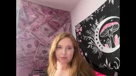 yourthickgingergoddess online show from 12-03-25, 06:06