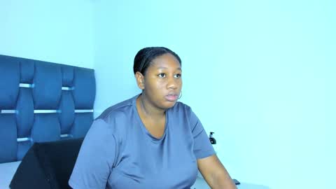yourwife_anna online show from 10-10-25, 11:53