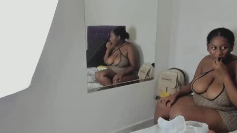 yourwife_anna online show from 11-10-25, 04:22