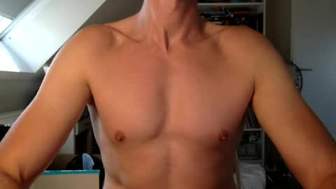 Snapshot of youvegotthis chatting on 06-18-26, 01:26 youvegotthis online show from 06-18-26, 01:26