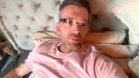 You want us 69 online show from 03-05-26, 08:32