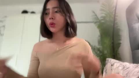 YowgineTheGreat online show from 12-23-25, 07:50