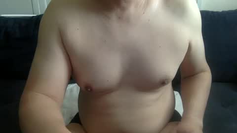 yque online show from 02-18-25, 08:03