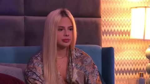 Foxie online show from 10-05-25, 03:16