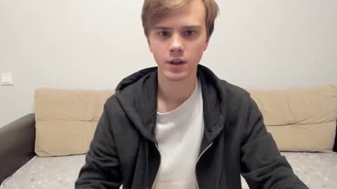 Yue Lang and Samm online show from 11-14-25, 06:39