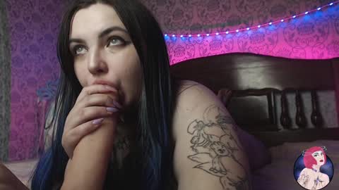 Annie online show from 12-19-24, 03:41