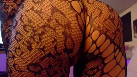 Yuki online show from 02-27-26, 02:44