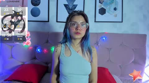 Snapshot of yukki_kuran chatting on 01-11-25, 01:59 Yukki Kuran online show from 01-11-25, 01:59