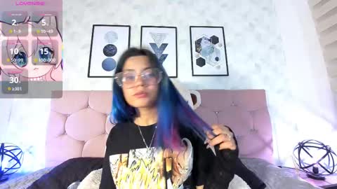 Snapshot of yukki_kuran chatting on 03-09-25, 02:18 Yukki Kuran online show from 03-09-25, 02:18
