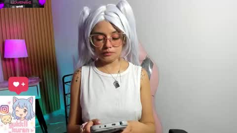 Snapshot of yukki_kuran chatting on 09-24-25, 03:43 Yukki Kuran online show from 09-24-25, 03:43