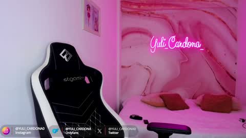 Snapshot of yuli_cardona_ chatting on 12-14-24, 03:25 Yuliet online show from 12-14-24, 03:25