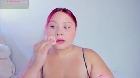 Snapshot of yuli_cardona_ chatting on 09-08-25, 05:12 Yuliet online show from 09-08-25, 05:12