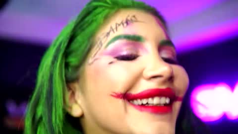 Yulia online show from 10-31-25, 10:33