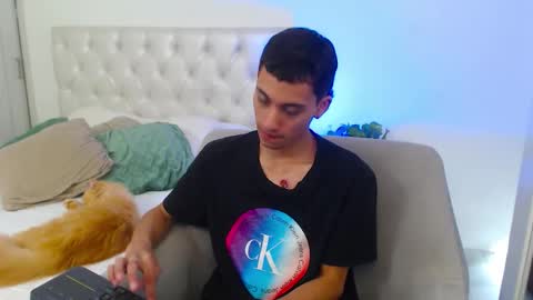 Snapshot of yulian_vasquez chatting on 02-12-26, 07:53 yulian_vasquez online show from 02-12-26, 07:53