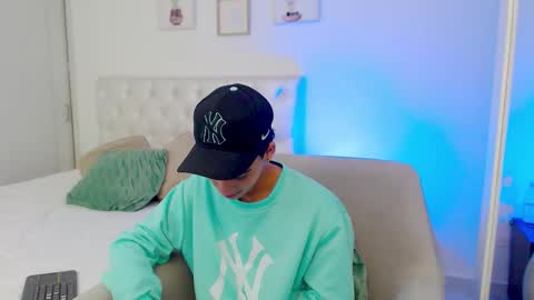 Snapshot of yulian_vasquez chatting on 02-26-26, 07:24 yulian_vasquez online show from 02-26-26, 07:24