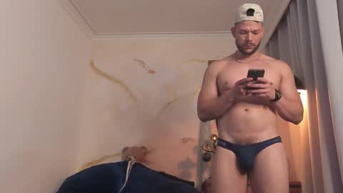 yulian 2811 online show from 03-05-26, 01:34