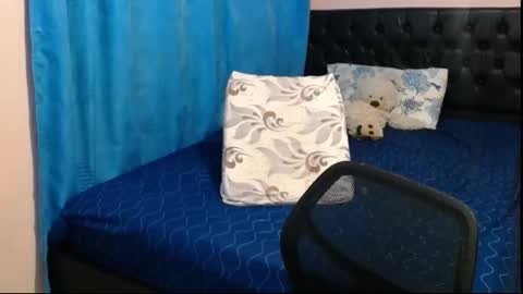 Snapshot of yulico chatting on 02-06-25, 03:20 emmy online show from 02-06-25, 03:20