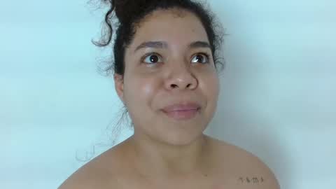 Yuli and SaraIndependent model online show from 01-06-25, 12:59