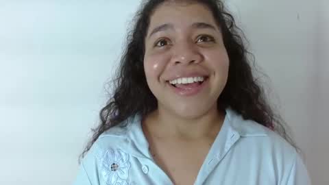 Yuli and SaraIndependent model online show from 01-22-25, 04:44