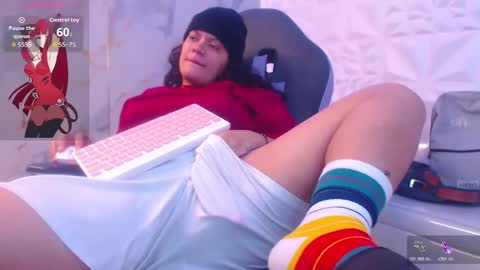 Snowflake online show from 02-05-26, 02:49