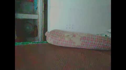 Snapshot of yumi123_ chatting on 10-03-25, 12:40 yumi123_ online show from 10-03-25, 12:40