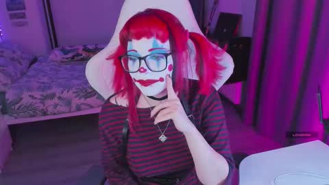 Yumi 3 online show from 10-11-25, 06:28