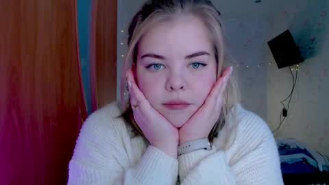 Polly online show from 12-26-24, 10:48