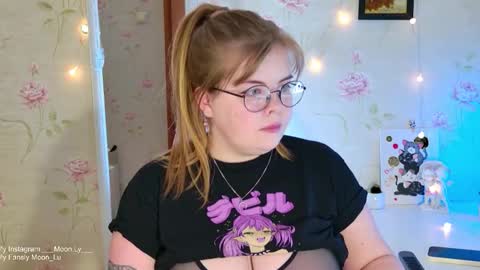 Polly online show from 11-08-25, 04:40