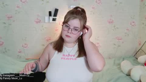 Polly online show from 12-21-25, 12:12