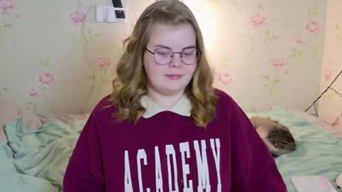 Polly online show from 02-20-26, 03:34