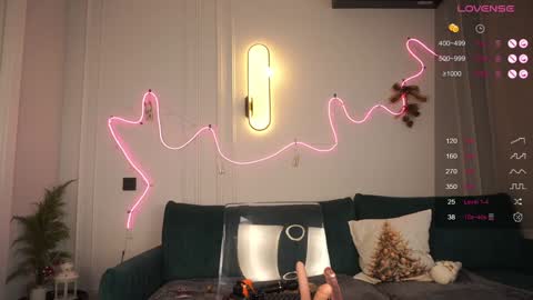 Yummy online show from 01-24-25, 07:08