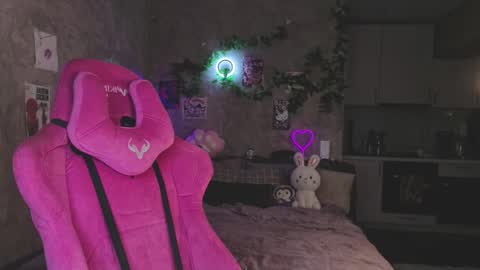 Lisa online show from 02-23-26, 08:06