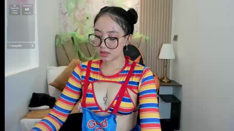 Snapshot of yuna__min chatting on 10-17-25, 08:11 Yuna online show from 10-17-25, 08:11