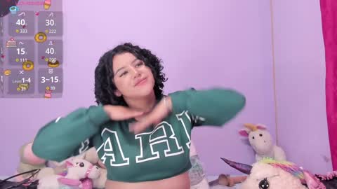 yunahott_ online show from 12-25-24, 05:48