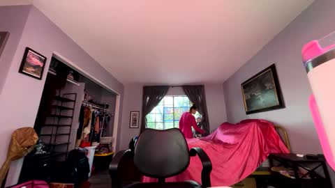 Snapshot of yungfemslut chatting on 09-24-25, 01:20 BbyTSSLut online show from 09-24-25, 01:20